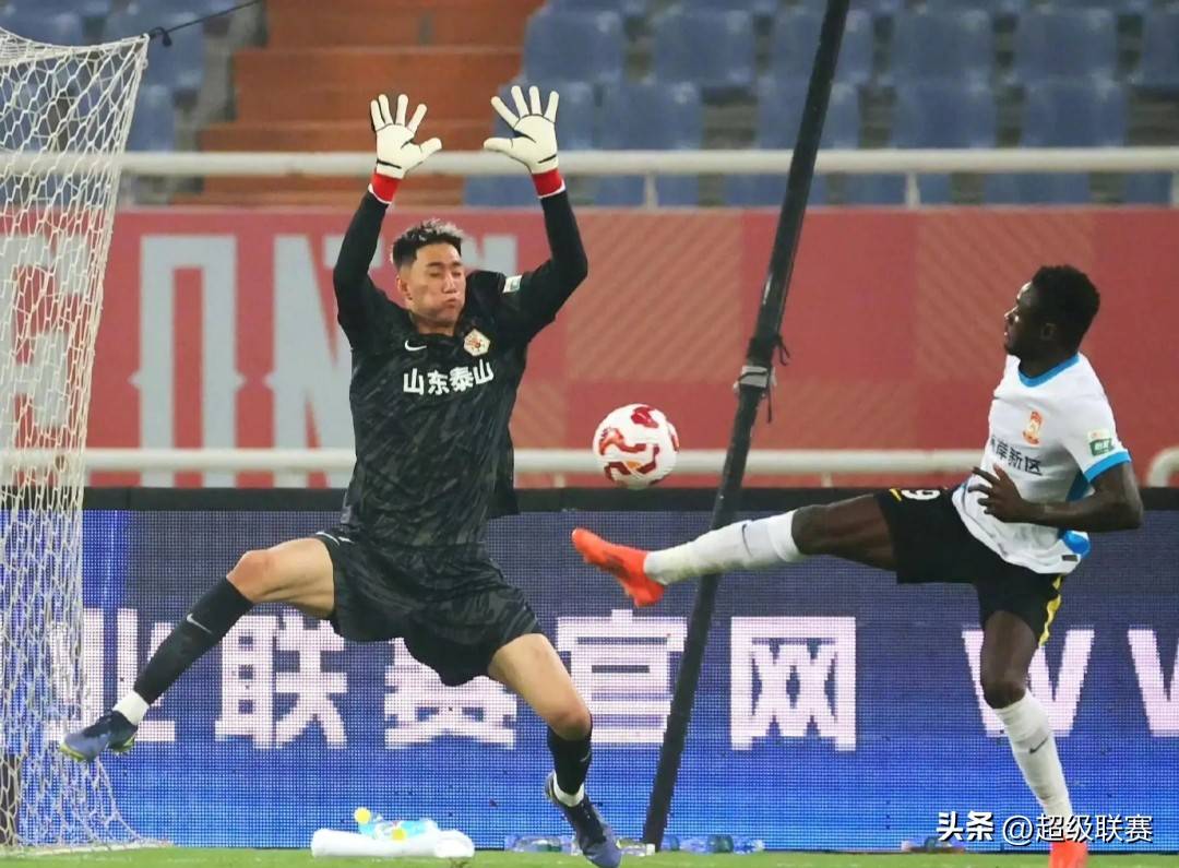 所属球员在联赛榜单上傲视群雄，成绩斐然的简单介绍