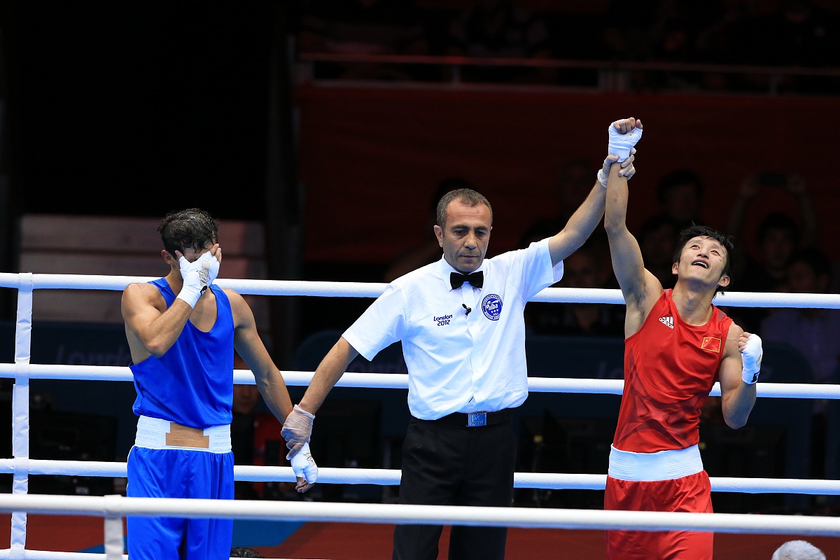 九游娱乐入口-包含拳击选手风采炫目，技惊四座的词条