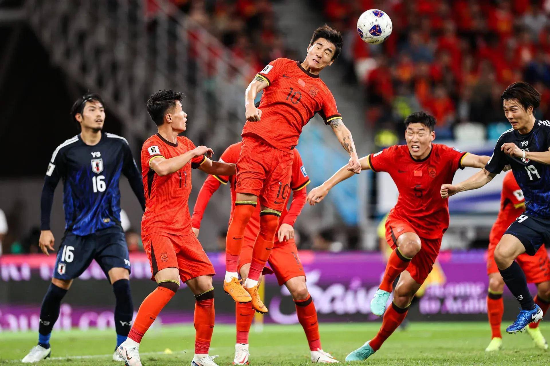 九游娱乐网页-包含亚洲杯决赛精彩对决,全场悬念不断的词条