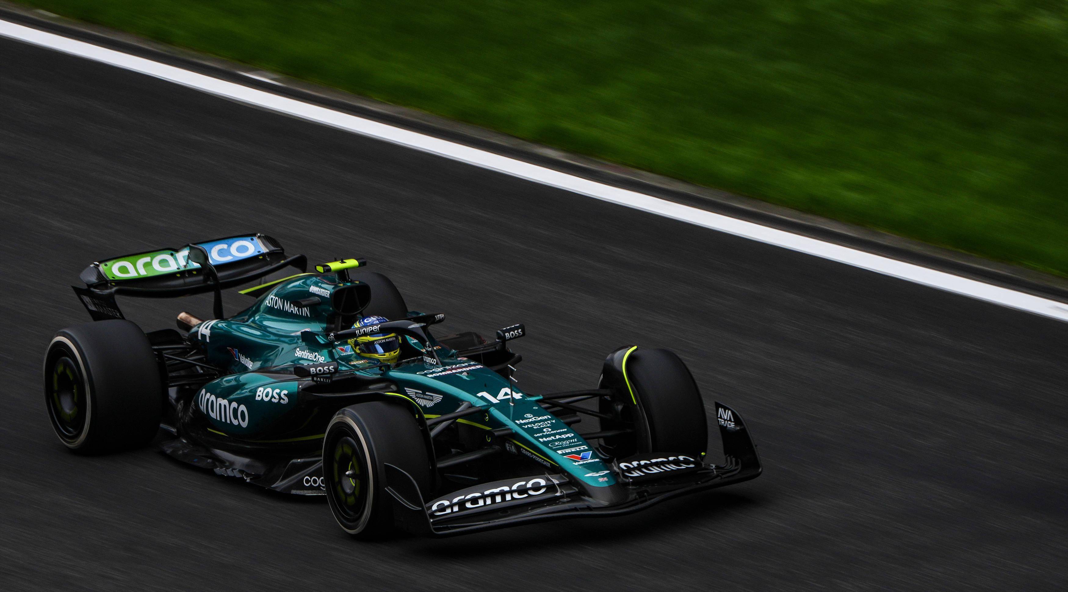 包含索伯车队绝杀雷诺车队，阿隆索状态火热的词条