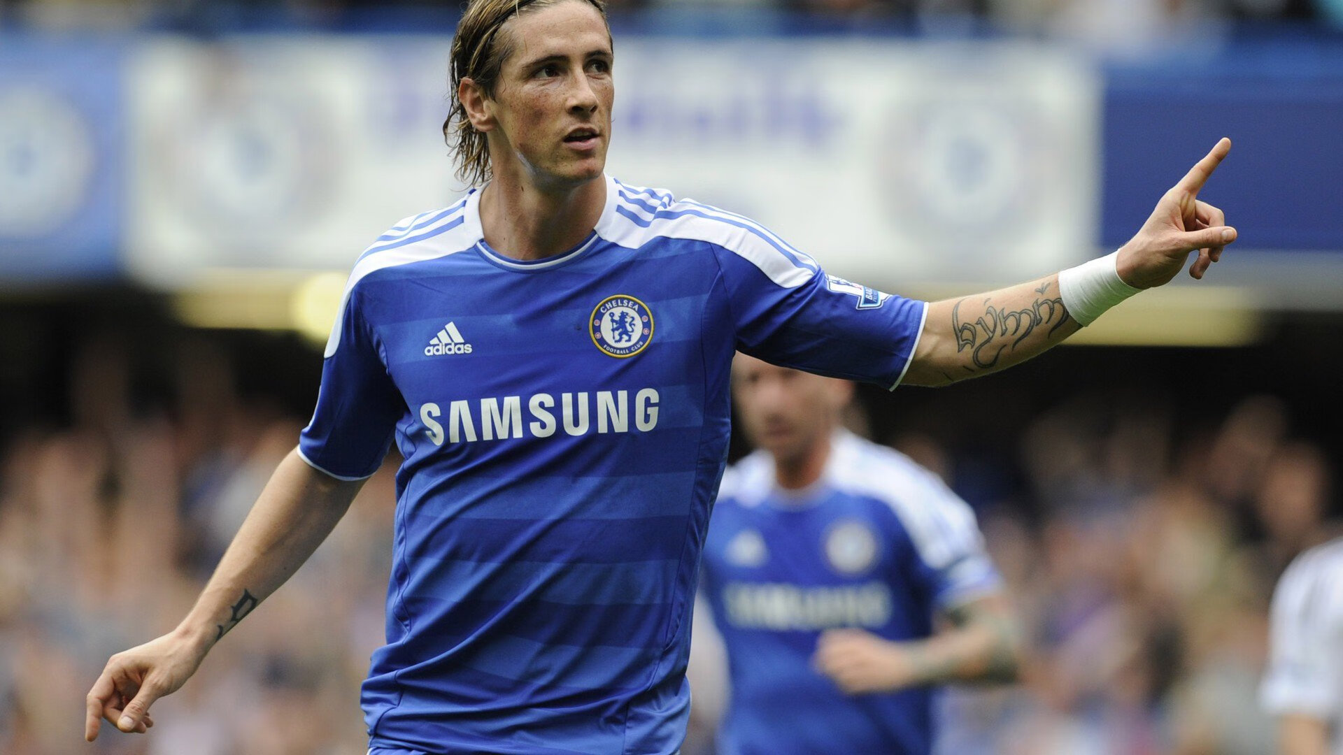 九游娱乐-劳塔罗无争议当选全场最佳，几内亚式高压战术成功压制曼联体系