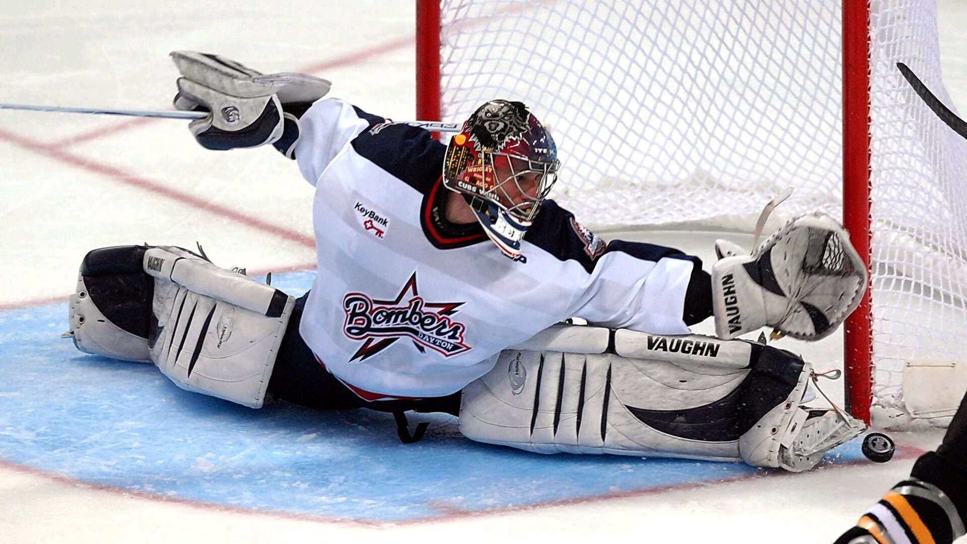 绝杀与证明，湖人压哨制胜，欧文在焦点战场书写传奇